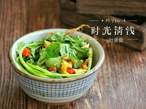 吃拌面送哈密瓜,哈密瓜甜蜜相伴——尽享美味新体验”